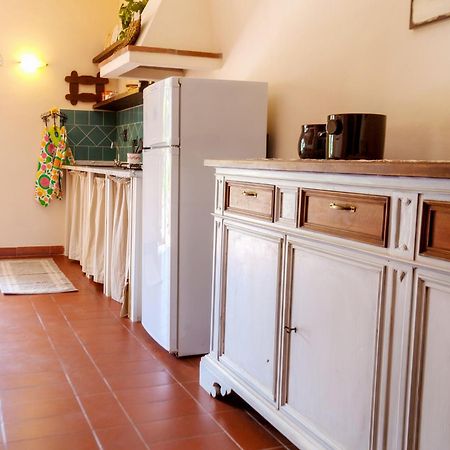 Casale Le Pitte Villa Porto Azzurro Luaran gambar
