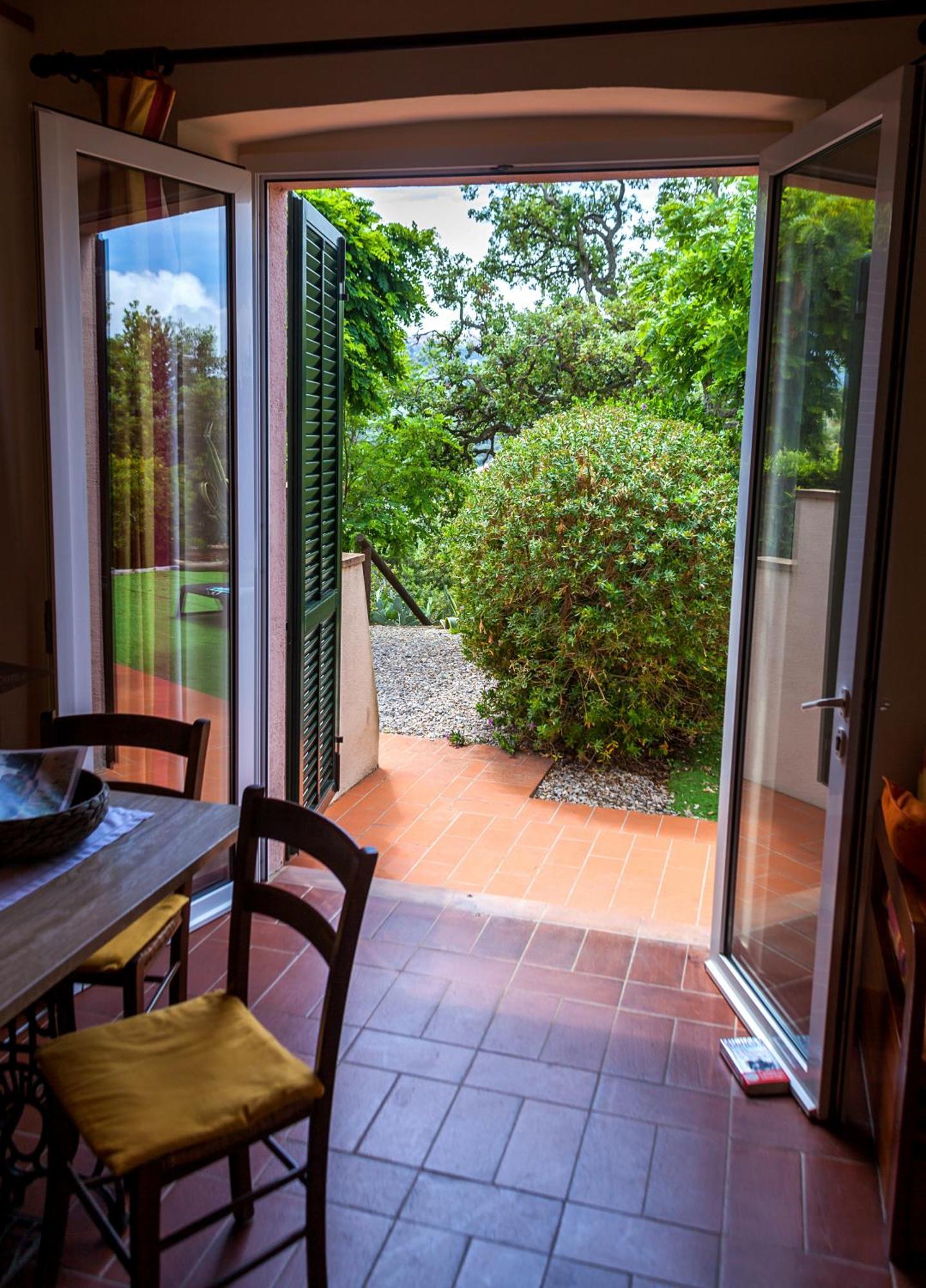 Casale Le Pitte Villa Porto Azzurro Luaran gambar